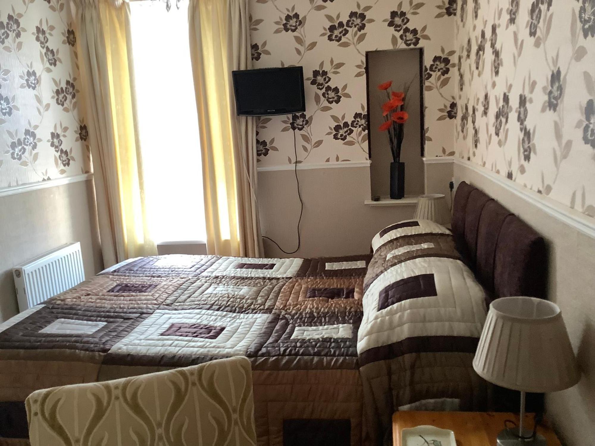 בלקפול Oakleigh Hotel מראה חיצוני תמונה