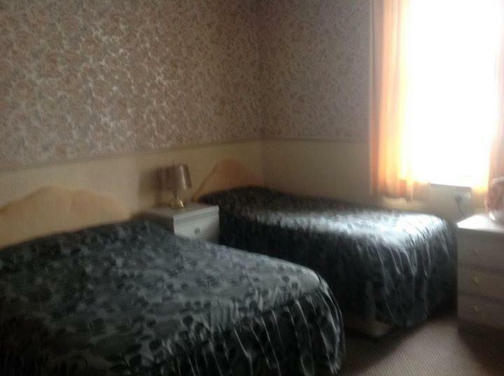 בלקפול Oakleigh Hotel מראה חיצוני תמונה